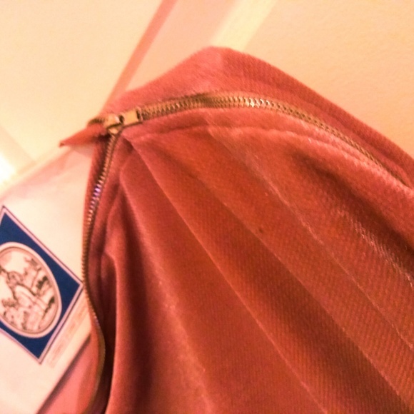 Modern Assymetric Zippered Tunic - Picture 3 of 5